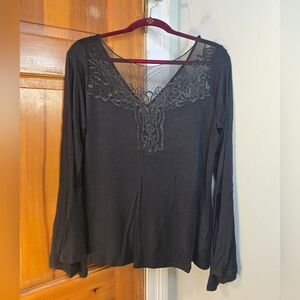 VENUS Black Long Sleeve Top with Lace V-Neck